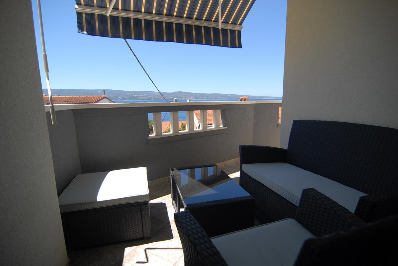 Villa Natalie Omis Exterior photo